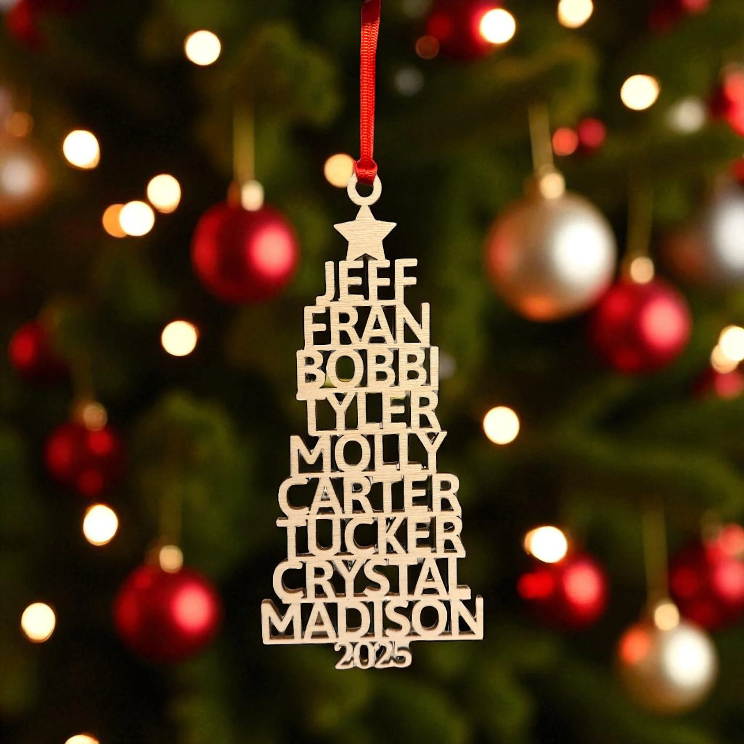 Custom Family Names Christmas Tree Ornament – 2025
